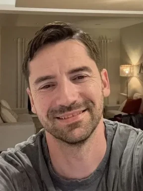 French men looking for love