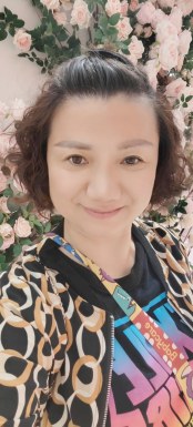 <span>Zhang Jing Mei, 47</span>&nbsp;<span style='width: 25px; height: 16px; float: right; background-image: url(/bitmaps/flags_small/CN.PNG)'>&nbsp;</span><br><span>Hangzhou, China</span>&nbsp;<input type='button' class='joinbtn' style='float: right' value='JOIN NOW' />