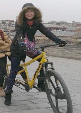 <span>zhen, 58</span>&nbsp;<span style='width: 25px; height: 16px; float: right; background-image: url(/bitmaps/flags_small/CN.PNG)'>&nbsp;</span><br><span>Chengdu, China</span>&nbsp;<input type='button' class='joinbtn' style='float: right' value='JOIN NOW' />