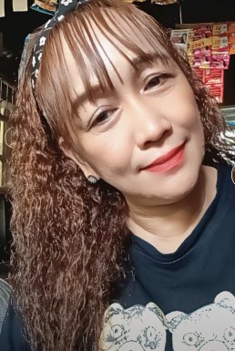 <span>Raquel, 48</span>&nbsp;<span style='width: 25px; height: 16px; float: right; background-image: url(/bitmaps/flags_small/PH.PNG)'>&nbsp;</span><br><span>Bulacan, フィリピン</span>&nbsp;<input type='button' class='joinbtn' style='float: right' value='JOIN NOW' />